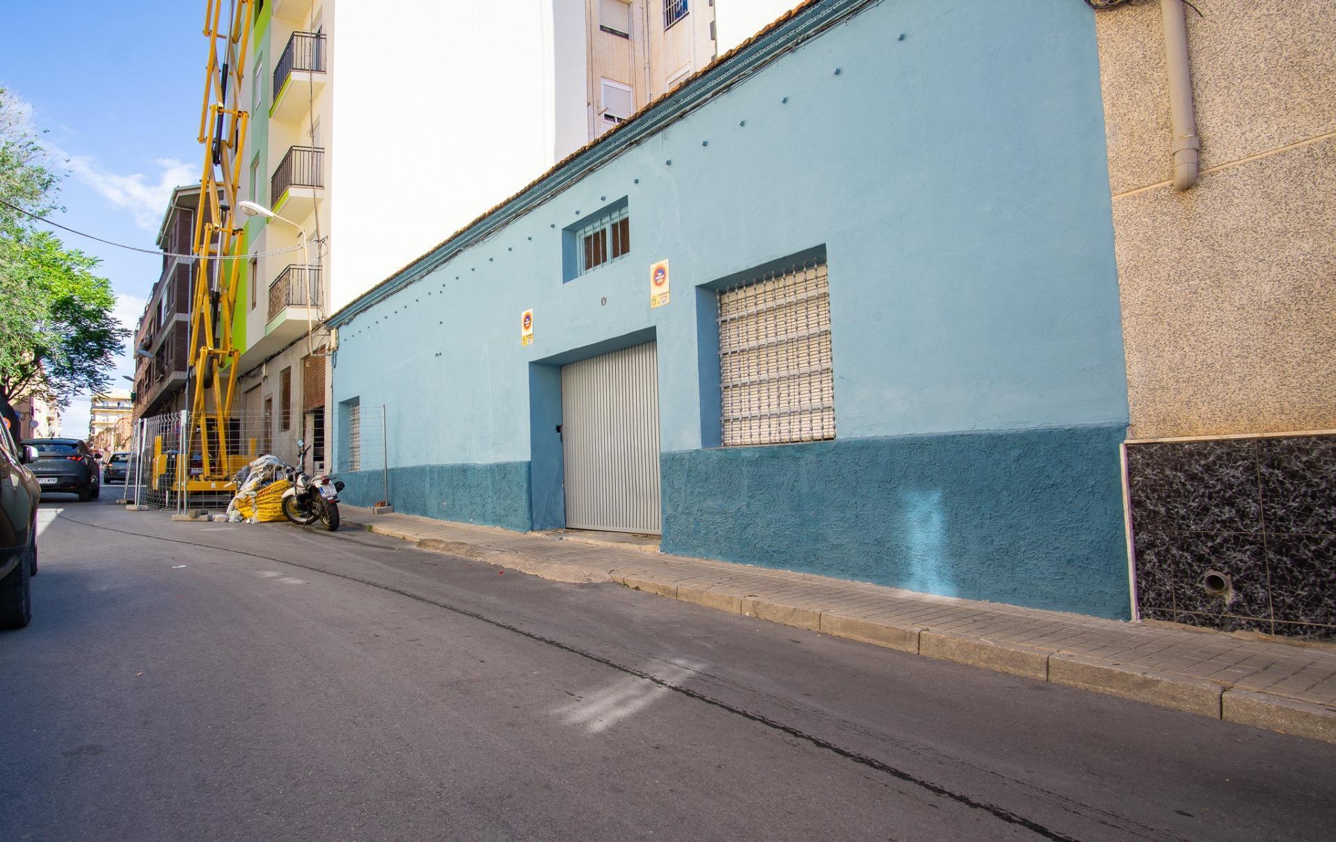Local en Petrer en venta Foto del edificio- Imagen 1 de 8