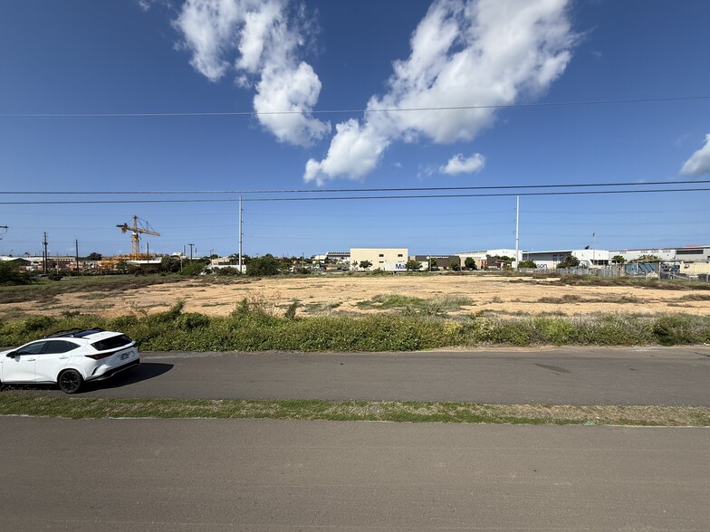 Malakole St, Kapolei, HI en venta - Foto del edificio - Imagen 2 de 3