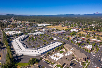 61334 S Highway 97, Bend, OR - VISTA AÉREA  vista de mapa - Image1