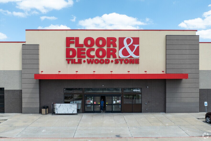 18840 Highway 59, Humble, TX en venta - Foto del edificio - Imagen 2 de 9