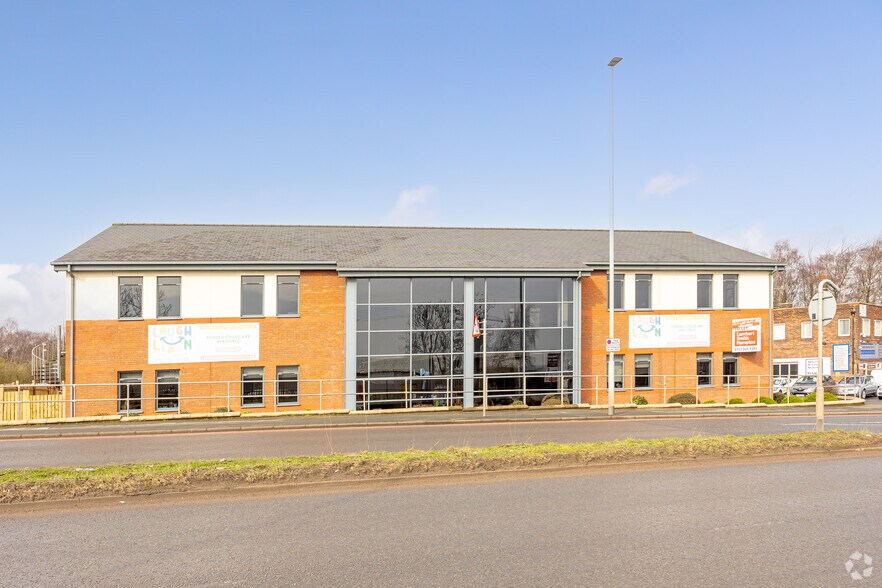 Wakefield Rd, Leeds en alquiler - Foto del edificio - Imagen 2 de 4