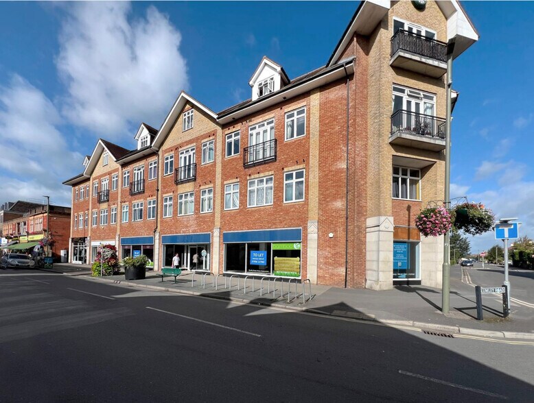 29 High St, Horley en alquiler - Foto del edificio - Imagen 1 de 2