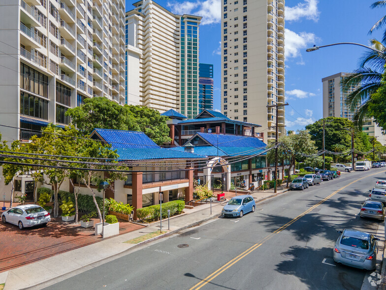 444 Hobron Ln, Honolulu, HI en alquiler - Foto del edificio - Imagen 3 de 75