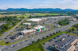 325-351 Russell St, Hadley, MA - VISTA AÉREA  vista de mapa - Image1