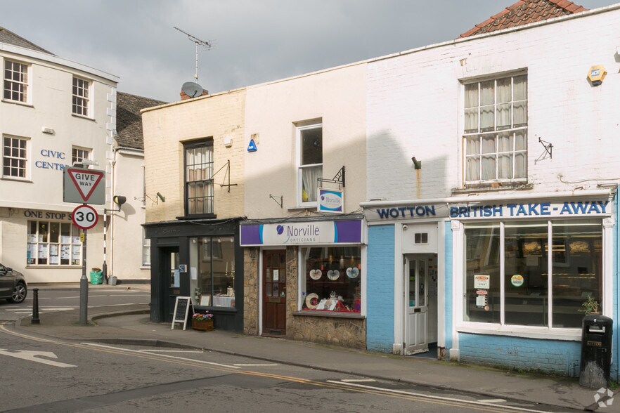 13 High St, Wotton Under Edge en venta - Foto del edificio - Imagen 2 de 2