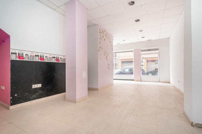 Más detalles de Calle Daniel Cerra, 3, Gijón - Local en venta