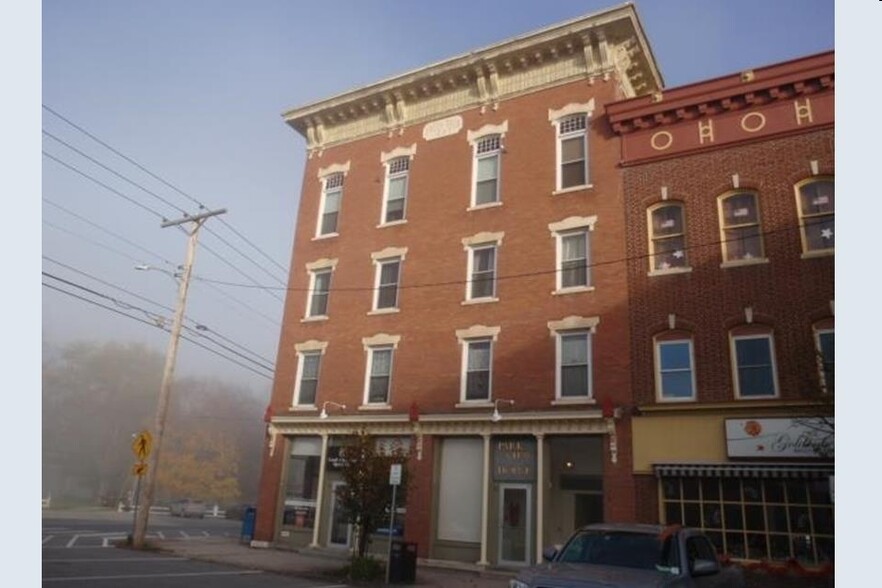 85-87 Main St, Fair Haven, VT en venta - Foto del edificio - Imagen 1 de 25