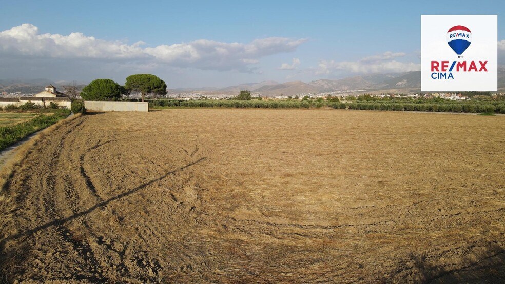 Diseminado Extrarradio, 178, Alhendín, Granada en venta - Foto del edificio - Imagen 2 de 45