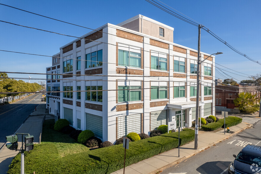 1144 Eddy St, Providence, RI en venta - Foto del edificio - Imagen 3 de 8