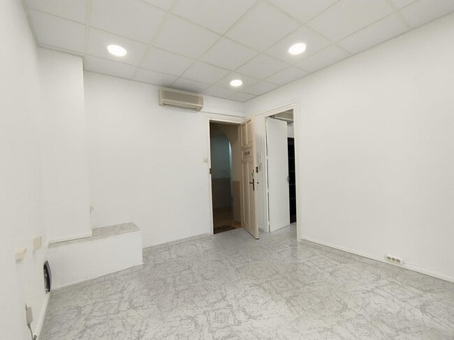 Más detalles de Oficina en alquiler