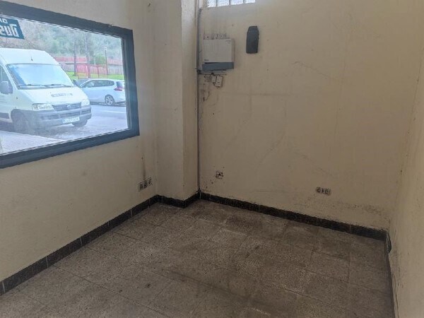 Local en Bilbao en venta - Foto del edificio - Imagen 3 de 10