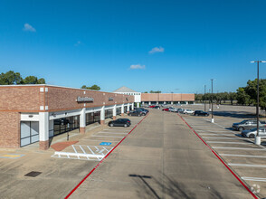 2323 Clear Lake City Blvd, Houston, TX en alquiler Foto del edificio- Imagen 2 de 24