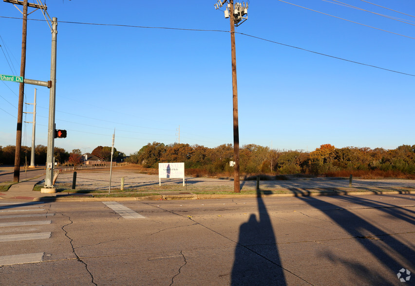 Bellaire Blvd, Lewisville, TX en venta - Foto del edificio - Imagen 3 de 3