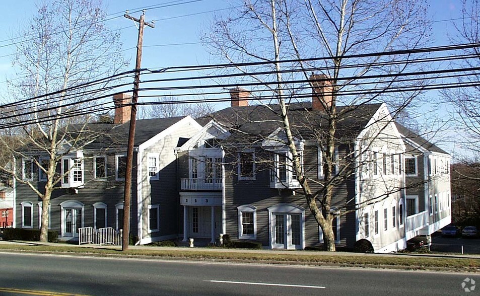 253 Post Rd W, Westport, CT en alquiler - Foto del edificio - Imagen 2 de 5