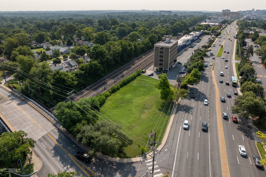 900 Rockville Pike, Rockville, MD en venta - Foto del edificio - Imagen 1 de 6