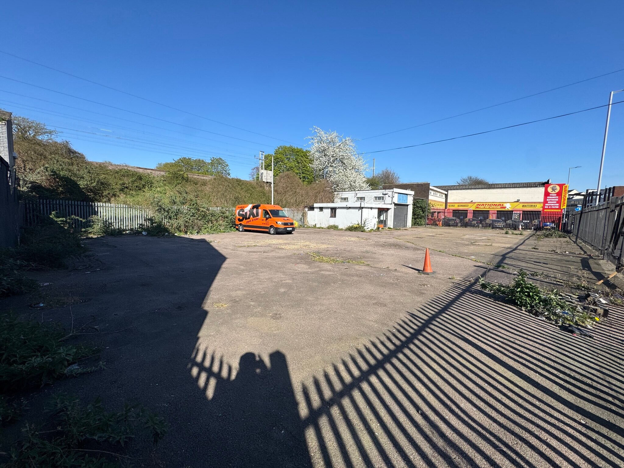 24 Crawley Rd, Luton en venta Foto principal- Imagen 1 de 9