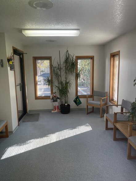 345 SW 4th St, Ontario, OR en alquiler - Lobby - Imagen 3 de 10