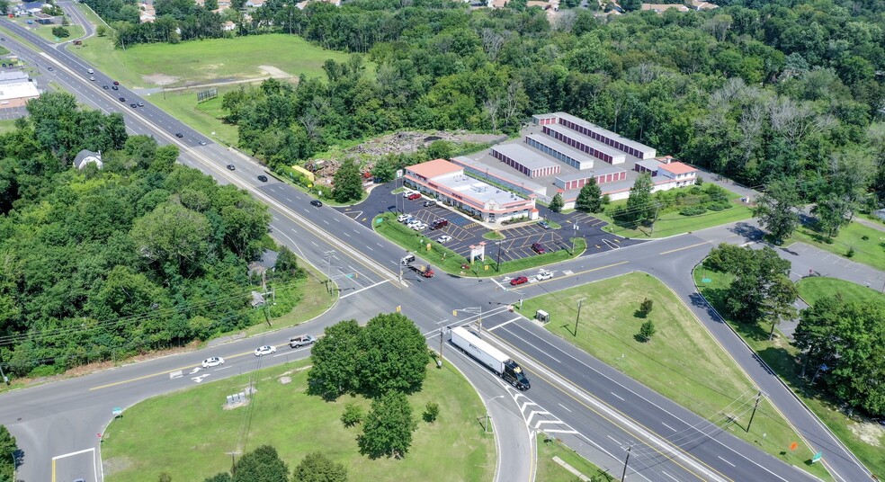 969-999 Us Highway 9 N, Howell, NJ en alquiler - Foto del edificio - Imagen 1 de 5