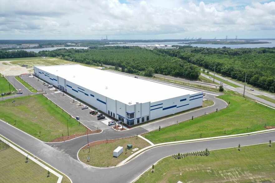 734 New Technology Boulevard, Lake Mary, FL en alquiler - Foto del edificio - Imagen 1 de 2