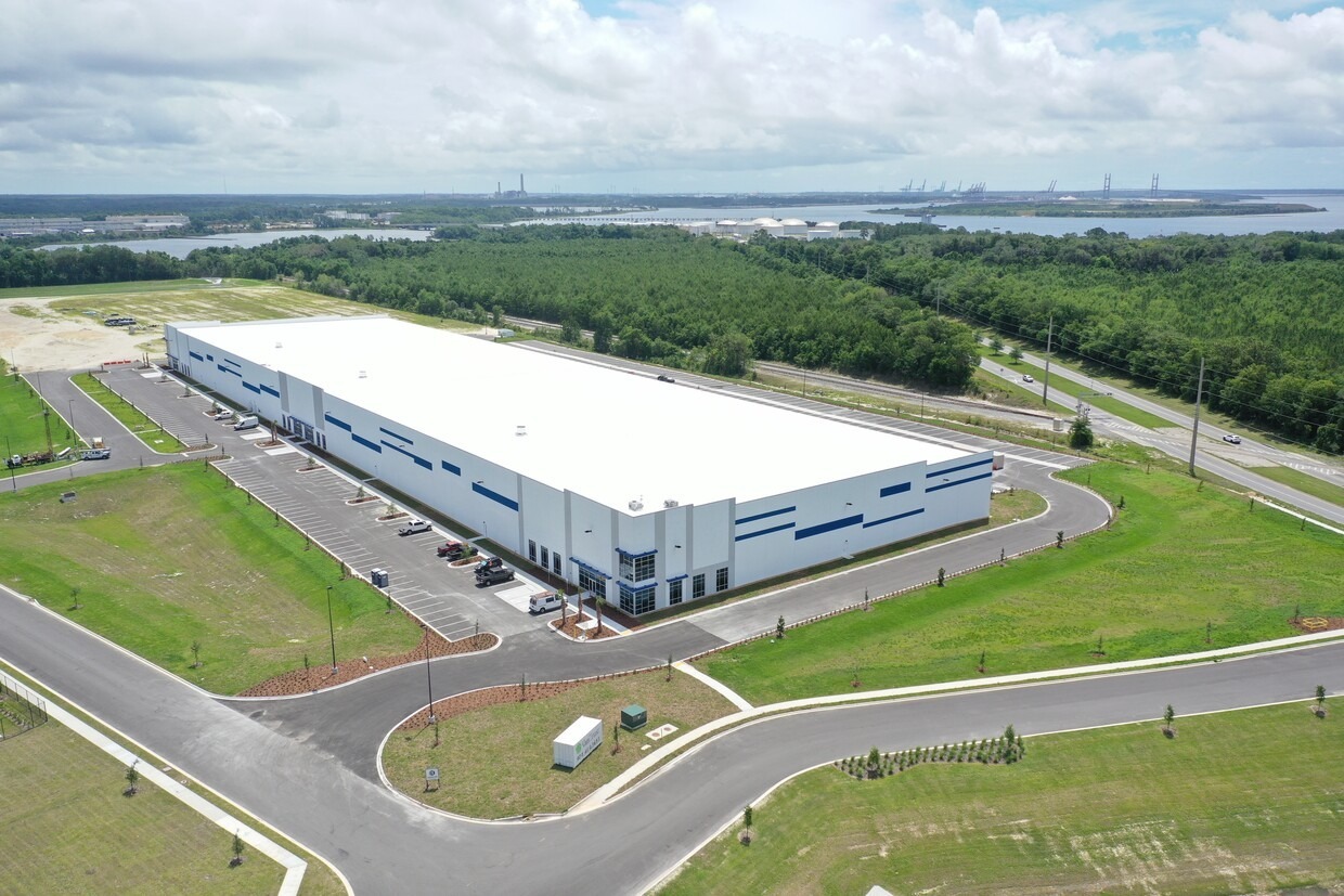 734 New Technology Boulevard, Lake Mary, FL en alquiler Foto del edificio- Imagen 1 de 3