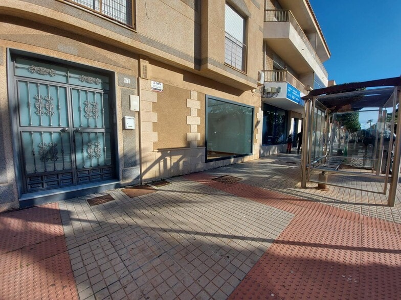 Avenida Oasis, 41, El Ejido, Almería en alquiler - Foto del edificio - Imagen 3 de 13