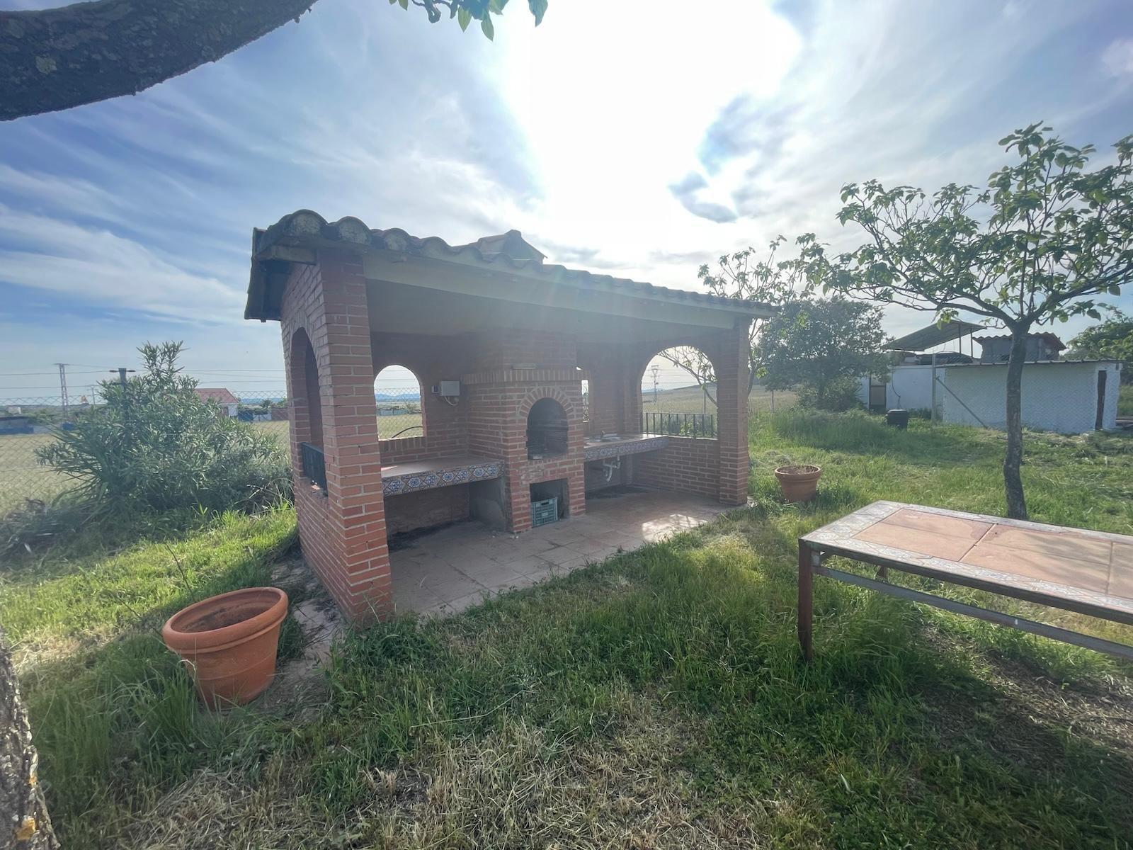 Terreno en Sierra de Fuentes en venta Foto del edificio- Imagen 1 de 18