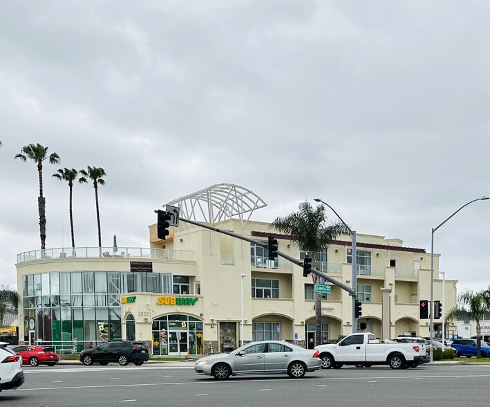 23211 Hawthorne Blvd, Torrance, CA en alquiler - Foto del edificio - Imagen 1 de 1