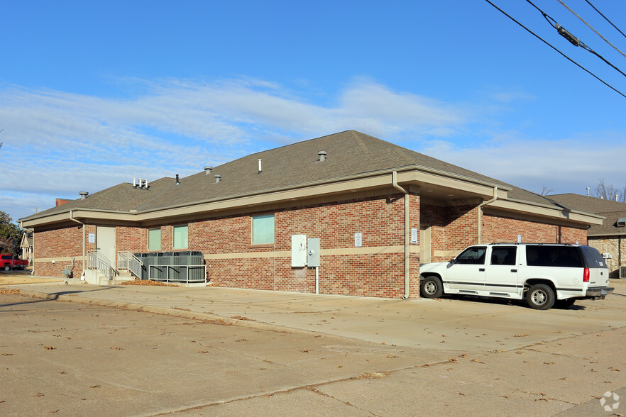 510 SE Delaware Ave, Bartlesville, OK en venta - Foto del edificio - Imagen 3 de 3