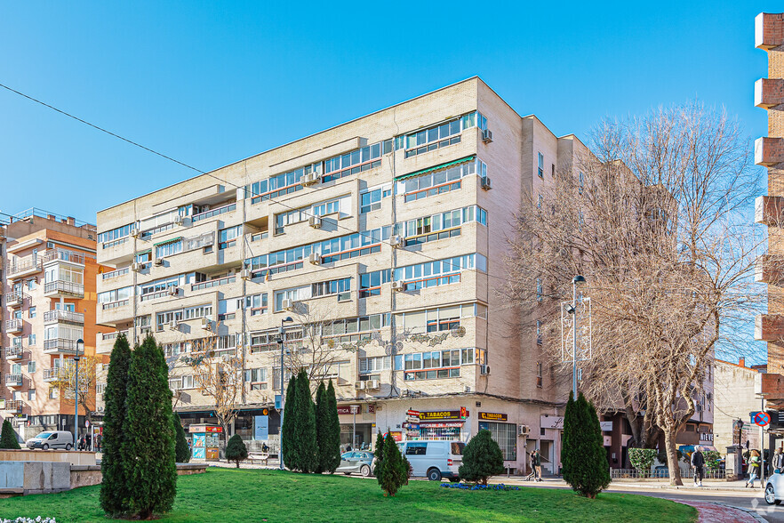 Paseo Hoteles, 10, Valdemoro, Madrid en alquiler - Foto del edificio - Imagen 2 de 2