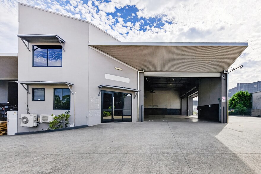 220 Beverley St, Morningside en alquiler - Foto del edificio - Imagen 3 de 3