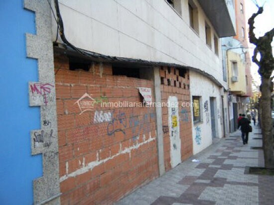 Local en Cáceres en alquiler Foto del edificio- Imagen 1 de 3