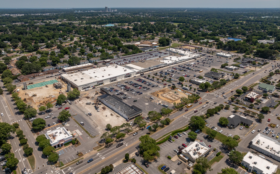 5242 Fairfield Shopping Ctr, Virginia Beach, VA en alquiler - Foto del edificio - Imagen 1 de 6