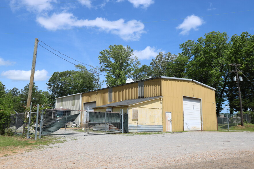 150 Old White Rd S, West Point, MS en venta - Foto del edificio - Imagen 2 de 14