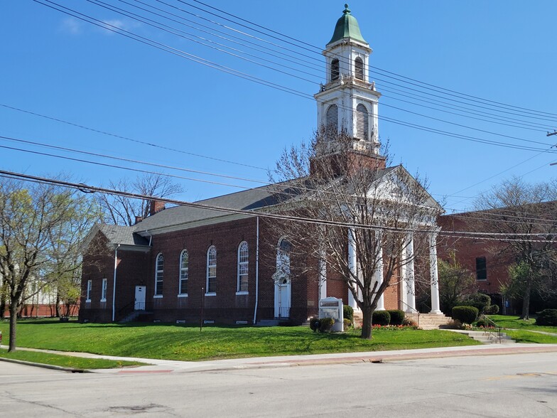 15615 Chagrin Blvd, Shaker Heights, OH en alquiler - Foto del edificio - Imagen 1 de 4