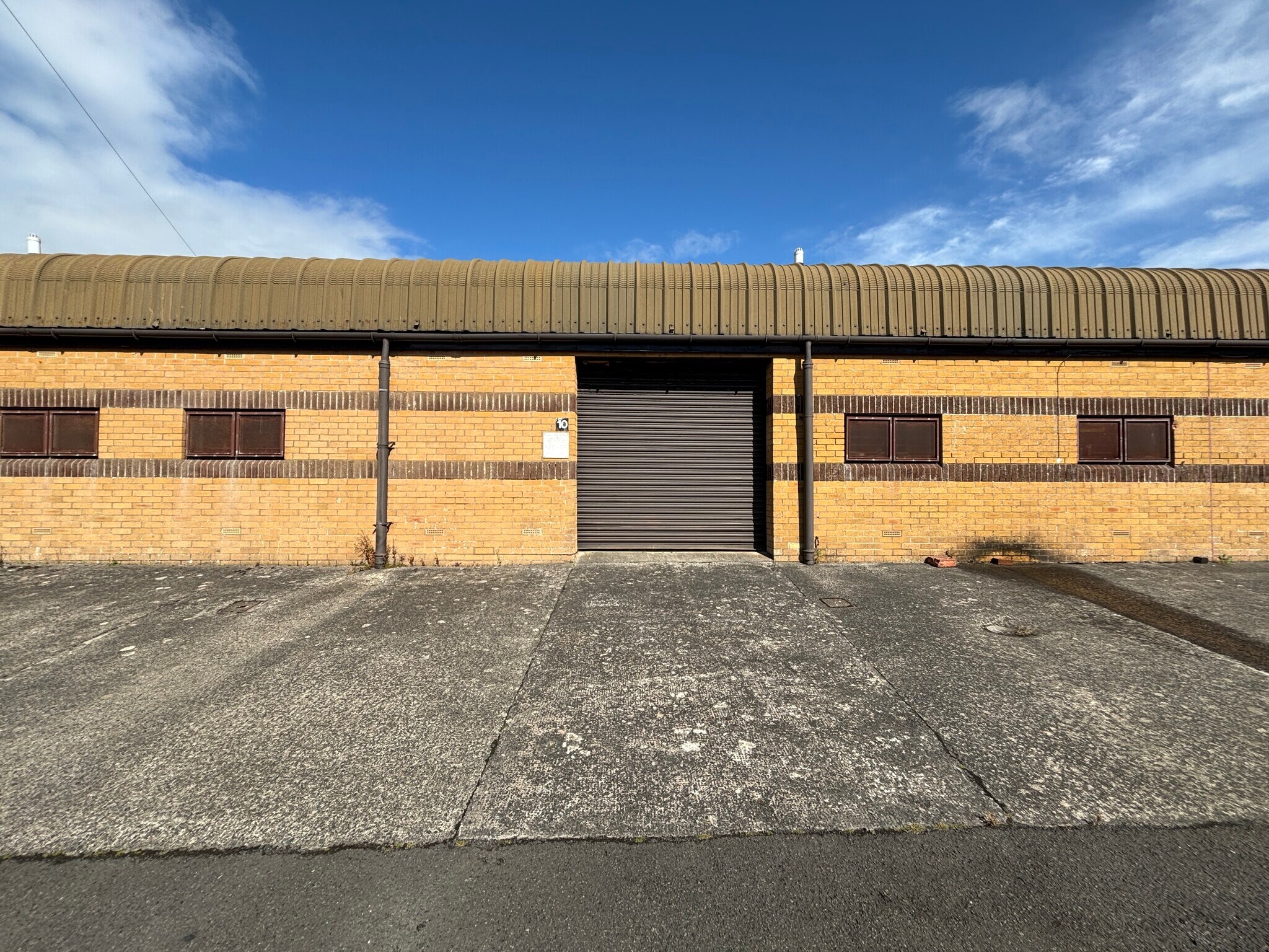 Hill St, Ardrossan en alquiler Foto del edificio- Imagen 1 de 4