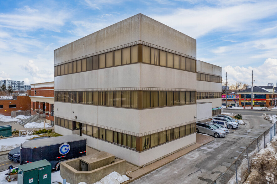 4544 Sheppard Ave, Toronto, ON en alquiler - Foto del edificio - Imagen 2 de 5