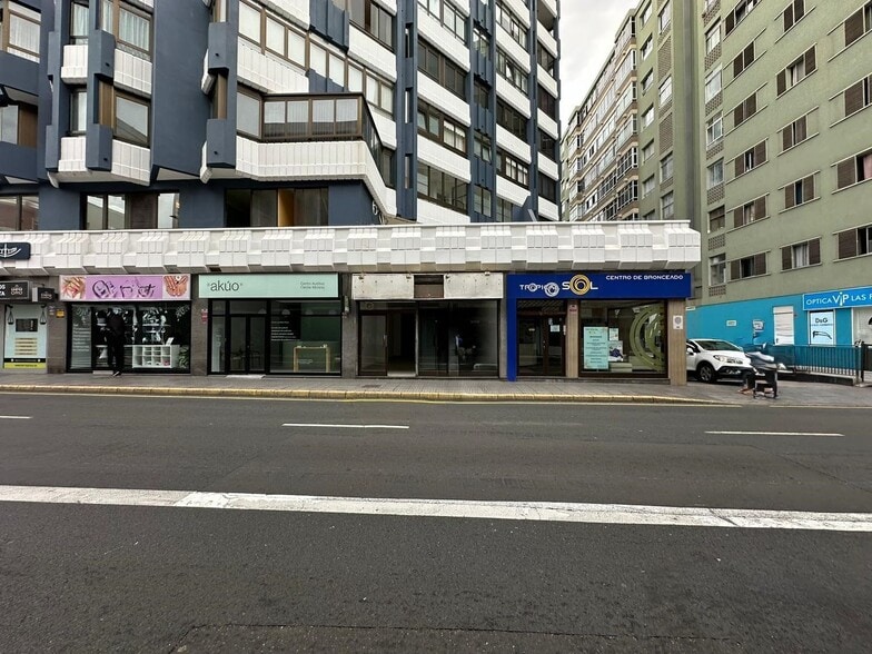 Calle Juan Manuel Durán González, 37, Las Palmas de Gran Canaria, Las Palmas en alquiler - Foto del edificio - Imagen 2 de 11
