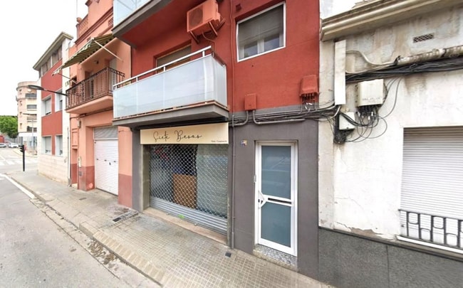 Más detalles de Carrer d'Anselm Clavé, 7, Sant Vicenç dels Horts - Edificio residencial​ en venta