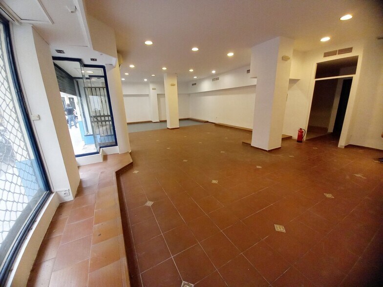 Local en Córdoba en venta - Foto del interior - Imagen 2 de 8