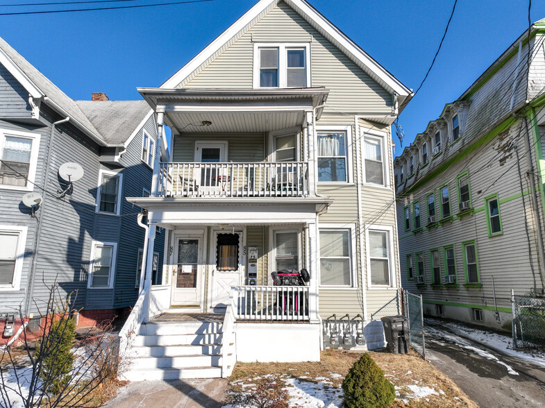 85 Clinton Ave, New Haven, CT en venta - Foto principal - Imagen 1 de 15