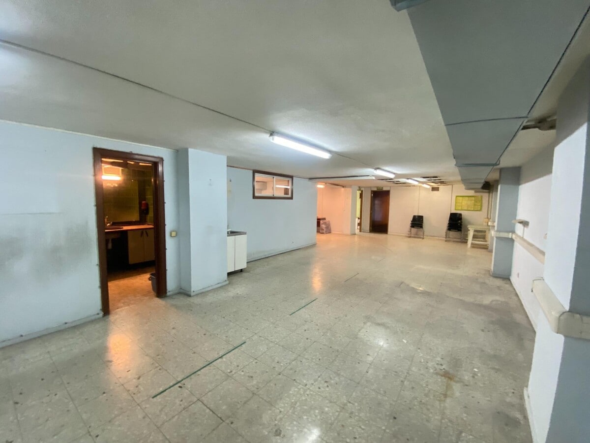 Madrid, MAD 28009 -  -  - Foto del interior - Image 1 of 11