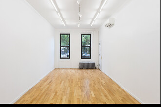 249 E Houston St, New York, NY en alquiler Foto del interior- Imagen 2 de 6