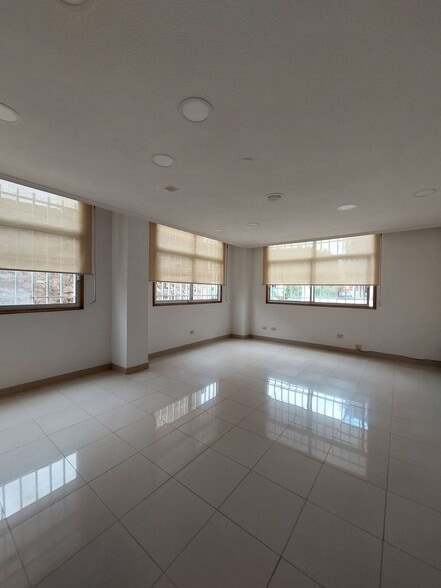 del Leon y Castillo, 89, Las Palmas de Gran Canaria, Las Palmas en alquiler - Foto del interior - Imagen 2 de 10