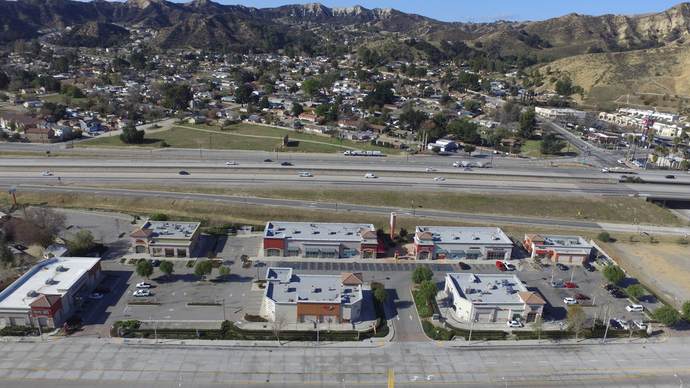 Castaic Rd, Castaic, CA en alquiler - Vista aérea - Imagen 2 de 8