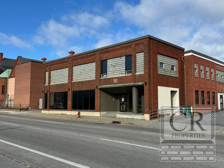 181 Church St, Poughkeepsie, NY en venta - Foto del edificio - Imagen 1 de 12