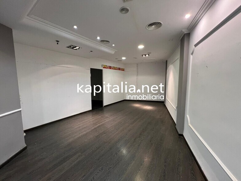 Local en València, Valencia en venta - Foto del edificio - Imagen 3 de 15