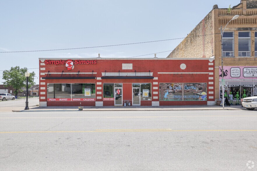 140 E Main St, Pawhuska, OK en venta - Foto del edificio - Imagen 3 de 11