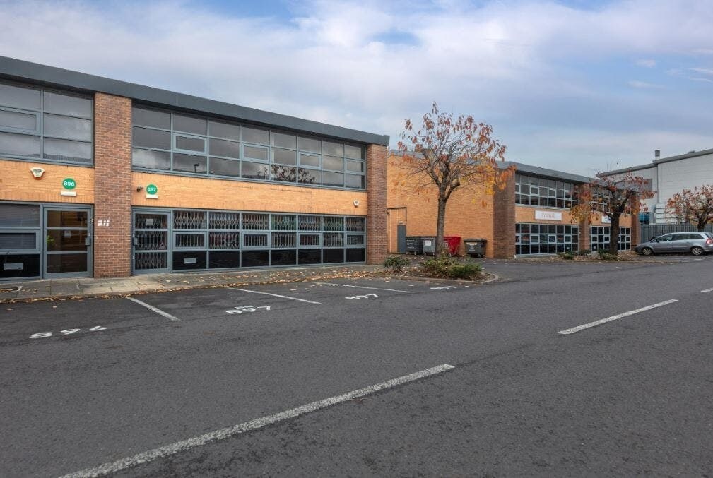 896-897 Plymouth Rd, Slough en alquiler Foto del edificio- Imagen 1 de 4