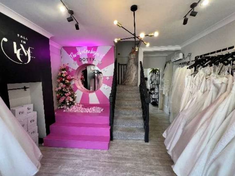 16 Huddersfield Road, Holmfirth, WYK HD9 2JS - Unidad 16 - - Foto del interior - Image 2 of 2