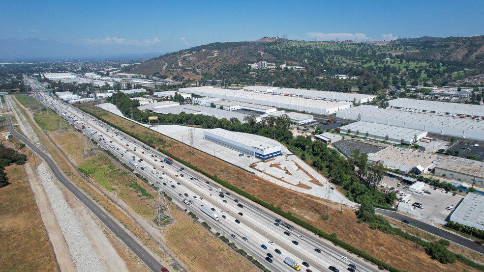 3900 Baybar Rd, Pico Rivera, CA en alquiler - Foto del edificio - Imagen 1 de 7